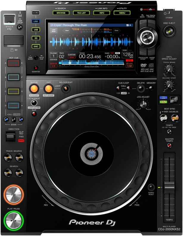 CDJ 2000 NXS2: modello di punta dell Pioneer