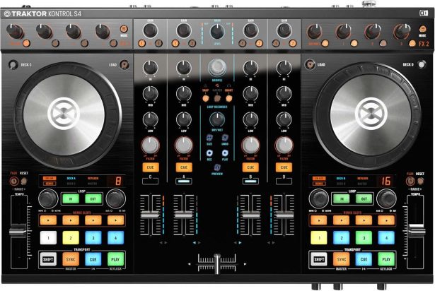 Traktor Kontrol S4 MK2: Console economica a 4 canali